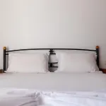 Dimitri Apartment *